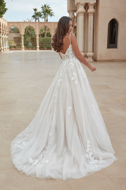 le-collezioni-sposa-effetto-parma
