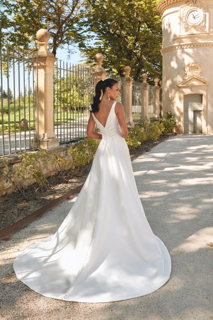 44585_FB_Sincerity-Bridal_2