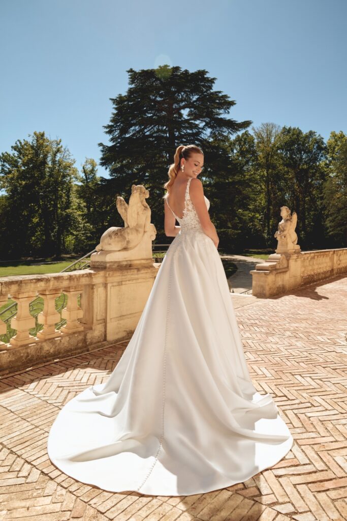 44589_FB_Sincerity-Bridal_2